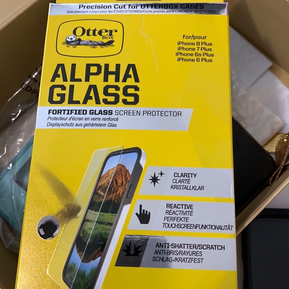 iPhone 8 Plus tempered glass - Picture 1 of 1